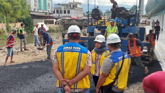 
					Satu Persatu Program 100 Hari Kerja Bupati dan Wabup Madina Mulai Terwujud