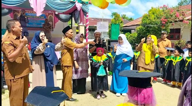 
					TK Satu Atap 048 Negeri Malintang Gelar Wisuda Pelepasan 33 Peserta Didik
