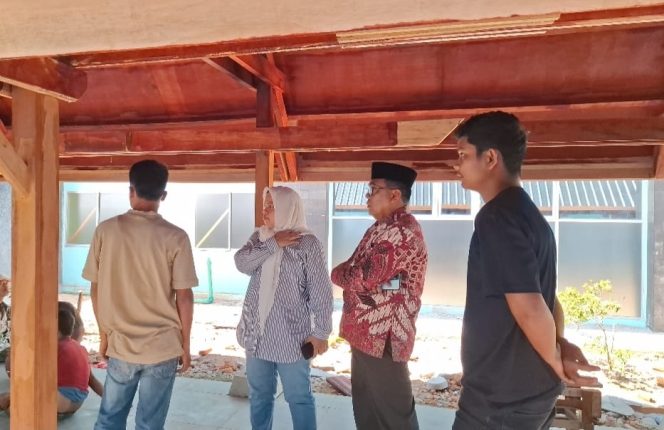 
					Sekda Sahnan Tinjau Sejumlah Proyek Strategis Pemkab Madina Disekitaran Kota Panyabungan