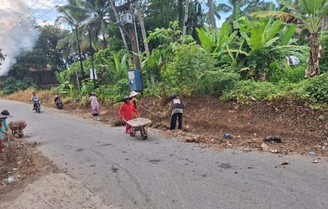 
					Melalui Arahan Bupati Madina, Pemdes Hutabargot Lombang Gelar Jum’at Bersih