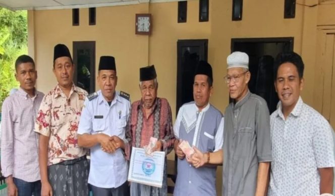 
					BLT-DD Tahap I Tahun 2025 se Kecamatan Panyabungan Timur Telah Selesai Disalurkan