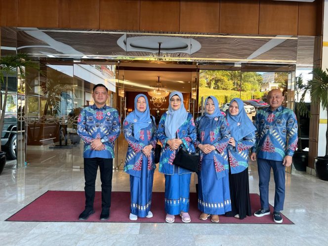 
					Hadiri Syukuran HUT ke-45 Dekranas di Kaltim, Ini Pesan Yupri Astuti untuk Pengrajin