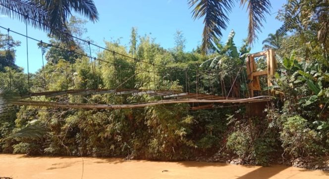 
					Perbaikan Jembatan Gantung di Desa Aek Garingging Kembali di Bangun Melalui Dana Desa 2025