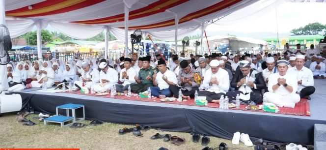 
					Ribuan Jamaah Hadiri Zikir Dan Tabligh Akbar Sambut HUT Kab. Palas Ke- 18 Tahun 2025