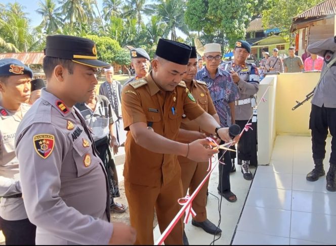 
					Camat MBG Resmikan Gedung MCK Baru di Desa Lubuk Kapundung ll