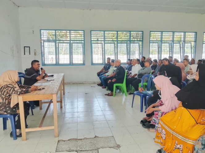 
					Kepala SMP 1 Gunung Baringin Tekanan Disiplin Kepada Peserta Didik Baru