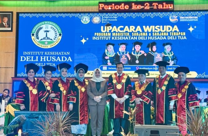 
					Wabup Madina Sampaikan Pentingnya Relasi di Acara Wisuda Institut Kesehatan Deli Husada