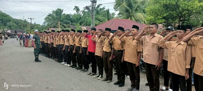 
					Calon Anggota Paskibra Natal Beri Penghormatan Terakhir Kepada Jenazah Diva Febriani