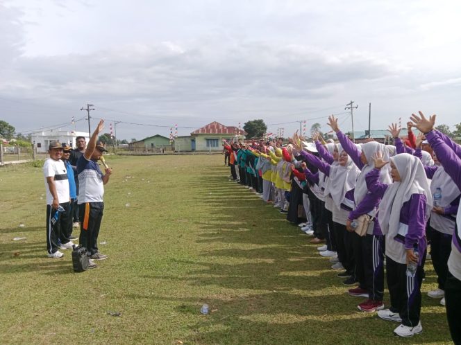 
					Porkofincam MBG Gelar Serangkaian Perlombaan Dalam Rangka Menyambut HUT RI Ke-80 Tahun