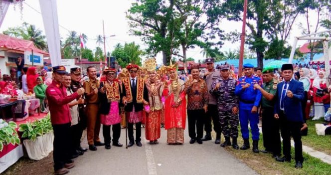 
					Rangkaian HUT Kemerdekaan RI ke 80,Forkopimcam Natal Lepas Tim Karnaval