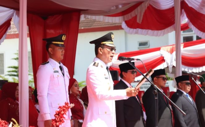 
					Bupati Gus Irawan Pimpin Upacara HUT- RI Ke – 80 Tahun di Tapsel