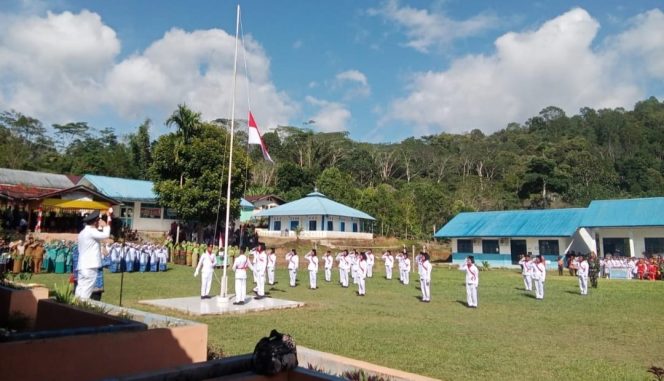 
					Upacara Pengibaran Bendera Merah Putih di Kecamatan Pakantan Berlangsung Khidmat