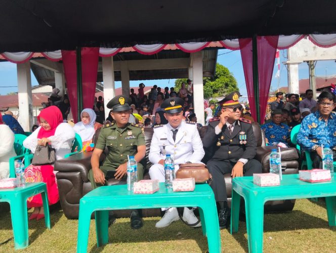 
					Dandramil 17 Natal Hadiri Peringatan Detik -Detik Proklamasi RI Ke-80 di Lapangan Sepak Bola MBG