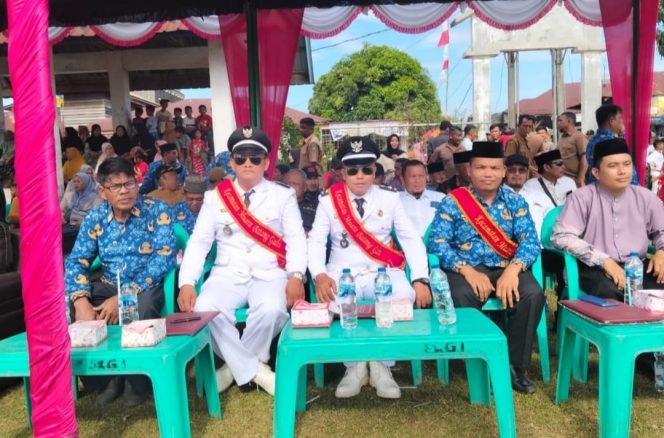 
					Kades Pasar Singkuang l Hadiri Upacara HUT RI Ke-80 di Lapangan Sepak Bola Kecamatan