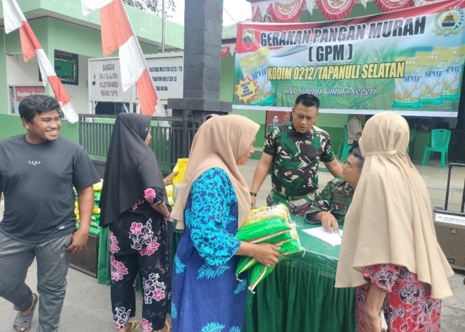 
					Stabilkan Harga Beras di Madina, TNI Kodim 0212 TS Gelar Gerakan Pangan Murah