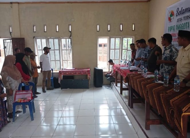 
					Wartawan Dilarang Meliput Rapat Anggota Luar Biasa KSU Peduli Usaha Desa Sikara-kara