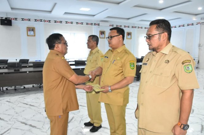 
					Rotasi 3 Pejabat Eselon II, dr Faizal Jabat Plt Kadis Pendidikan dan Meinul Plt BKPSDM