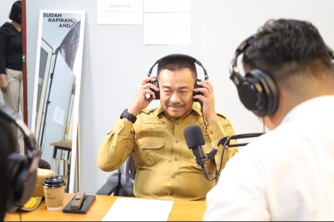 
					‎Podcast Markobar Kejari Madina Hadirkan Bupati Madina sebagai Narasumber Edisi Harlah Kejaksaan Ri ke-80