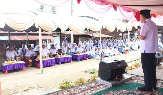 
					Wabup Tapsel Ajak Masyarakat Mendukung Program Pembangunan Daerah