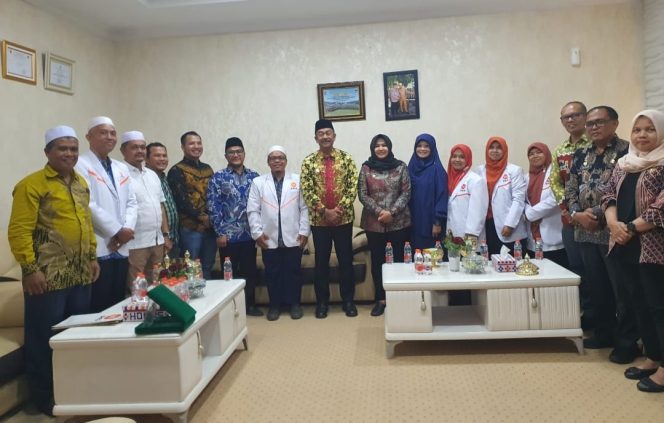 
					DPD PKS Madina Sampaikan Sejumlah Aspirasi Masyarakat Kepada Bupati dan Wabup