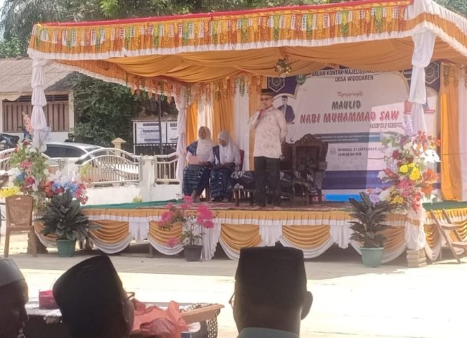 
					Gelar Maulid Nabi, BKMT Desa Widodaren Undang Ustadz Muhammad Garudi S,Pd.I