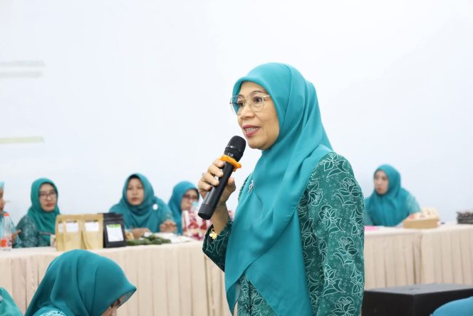 
					TP PKK Kabupaten Madina Gelar Sosialisasi dan Launching Aplikasi SERASI