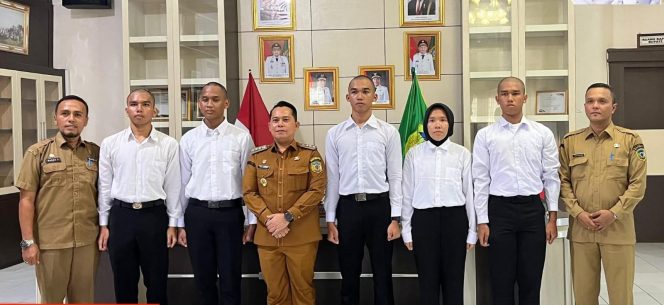 
					Bupati Palas Lepas Mahasiswa/I Politeknik STDI-STTD