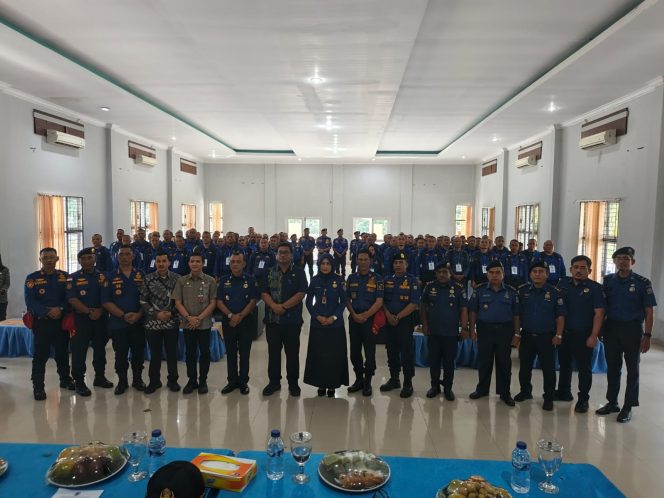 
					Asisten III Buka In House Training Pemadam I Dinas Damkar Deli Serdang ‎