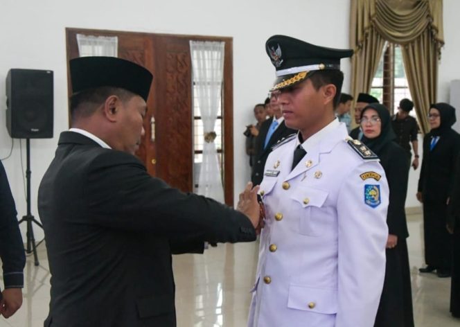 
					Wabup Deli Serdang Lantik 47 Pejabat Administrator, Pengawas, dan Fungsional