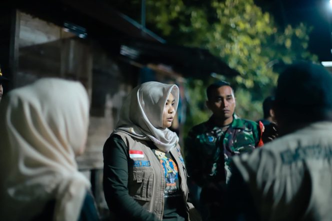 
					Wabup Atika Tinjau Warga Terdampak Banjir di Pagaran Galagala, Pastikan Gizi dan Kesehatan Terpenuhi