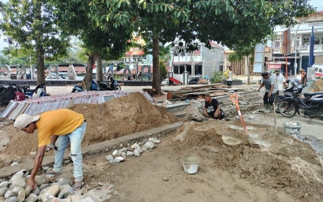 
					Renovasi Peningkatan Taman Kota Panyabungan Terus Dikebut