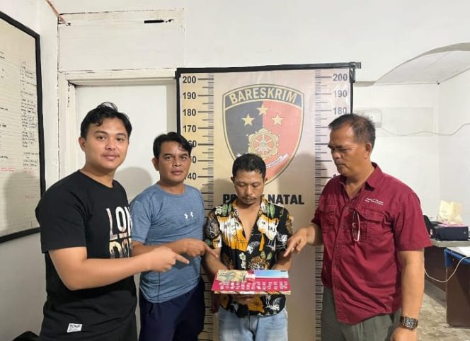 
					‎Personil Polsek Natal Amankan Pengedar Sabu-sabu di Desa Bintuas  ‎