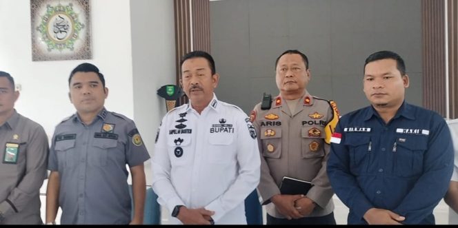
					Bupati Tetapkan Status Tanggap Darurat Bencana 14 Hari di Mandailing Natal