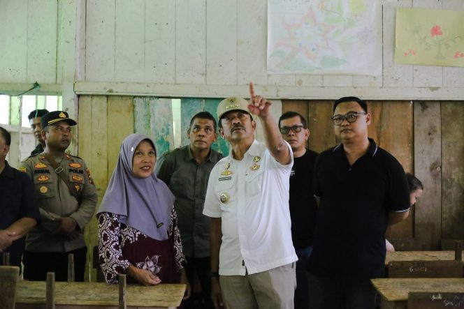 
					Sekolah Langganan Banjir, Bupati Madina Dorong Relokasi SDN 387 Ranto Panjang