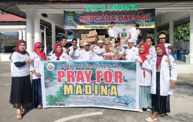 
					Bentuk Kepedulian, DPD IKM Beri Bantuan Kepada Korban Banjir di Mandailing Natal