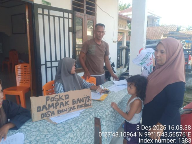 
					Pemerintah Desa Banjar Aur Utara Salurkan Bantuan Warga Terdampak Banjir