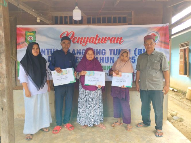 
Pemdes Lubuk Kapundung I,Salurkan BLT-DD Tahun Anggaran 2025 Untuk Tahap 3 dan 4