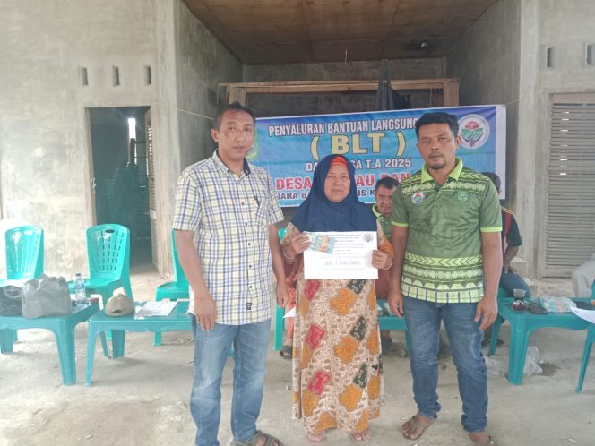 
Tahap 3 dan 4 BLT DD Desa Ranto Panjang Hari ini di Salurkan Pemdes ke Warga Penerima.