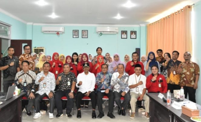 
Tim Kemenkes RI Lakukan Visitasi dan Verifikasi Perizinan Pelayanan Dialisis di RSUD Panyabungan