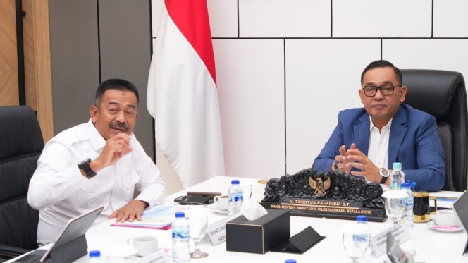 
					Kabar Baik untuk Penambang Madina, Wamen Investasi Siap Dampingi Izin Koperasi WPR