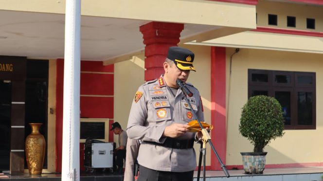 
					Rotasi Jabatan di Polresta Deli Serdang, Kapolresta Tekankan Peningkatan Kinerja dan Pelayanan Publik