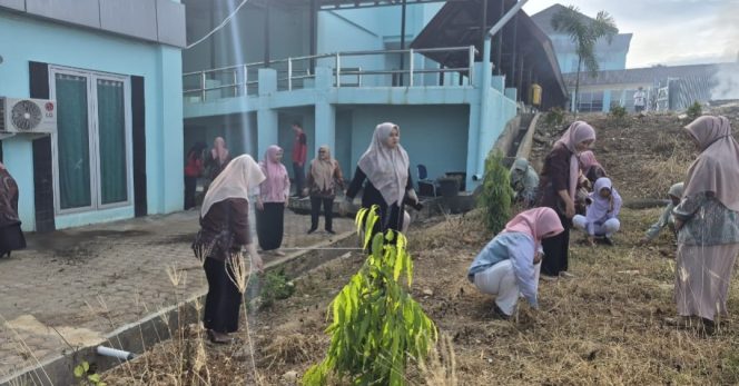 
					Wujudkan Instruksi Presiden, RSUD Panyabungan Gelar Aksi Bersih Lingkungan