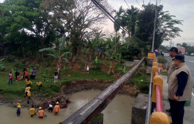 
					Pemkab Deli Serdang Gotong Royong di Sungai Batu, Fokus Penanganan Pasca Bencana