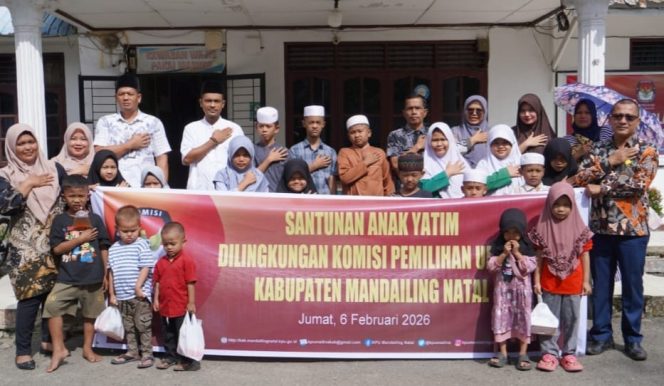 
					Sambut Bulan Suci Ramadhan, KPU Madina Gelar Santunan dan Doa Bersama 28 Anak Yatim