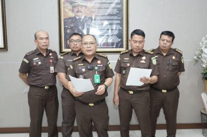 
					Jaksa Agung Ganti Kajari Deli Serdang dan Padang Lawas, Ini Nama Pejabat Barunya