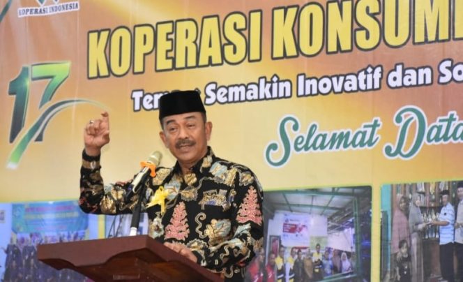 
					Di RAT ke-17 KMM, Bupati Mandailing Natal Ajak Bertransformasi Digital