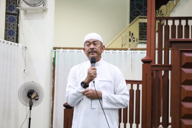 
					Menjemput Berkah di Malam Pertama: Getar Doa dan Pesan Sejuk Bupati Madina di Masjid Agung Nur Alan Nur
