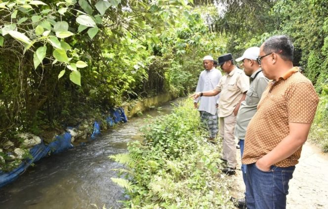 
					Pemkab Madina Normalisasi Sungai Batu Tunggal, Antisipasi Banjir dan Gagal Panen di Simangambat