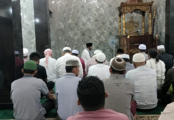 
					Tingkatkan Iman dan Taqwa, Pemkab Madina Gelar Safari Subuh Berjamaah di Masjid Ismailliyah