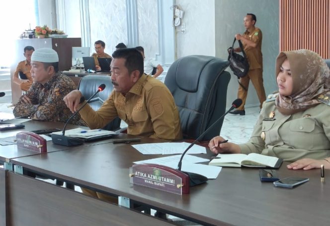 
					Mediasi Plasma PT DIS dan Warga Tabuyung Buntu, Pemkab Madina Tekankan Pentingnya Kesamaan Persepsi